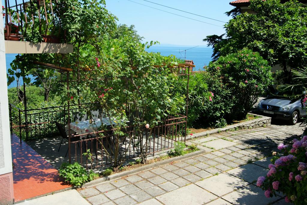 Apartman Lena Opatija Exterior photo
